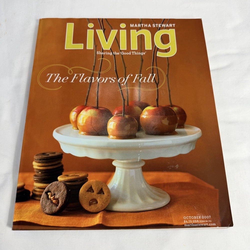 Martha Stewart Living Oct 2007 Illustrated Magazine with Recipe Cards